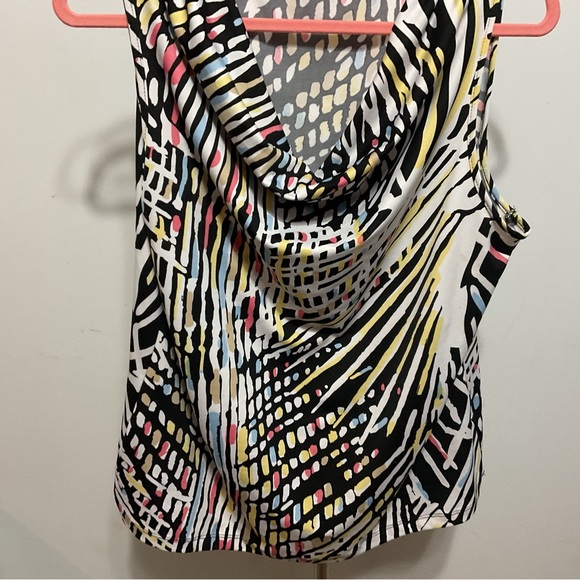 Peter Nygard Multicolor Geometric Collared Top Size L - Picture 4 of 7